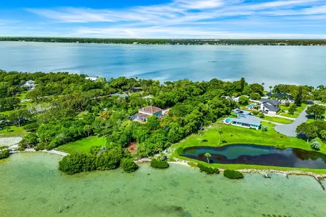 9400 S Tropical Trail Merritt Island FL 32952