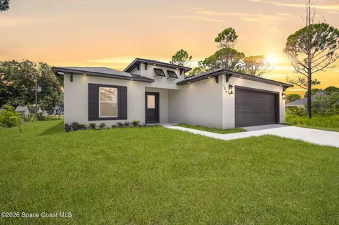 354 Halloran Street SE Palm Bay FL 32909