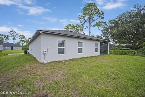 354 Halloran Street SE Palm Bay FL 32909