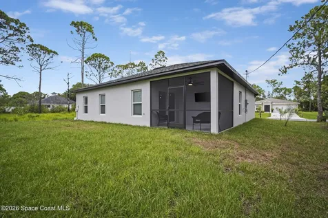 354 Halloran Street SE Palm Bay FL 32909