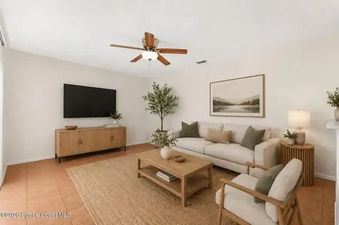 1430 Malibu Circle NE Palm Bay FL 32905