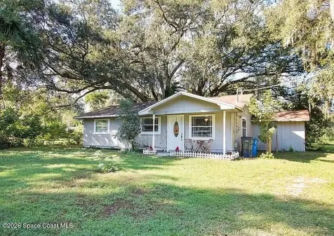 2626 De Montmollin Road Plant City FL 33566