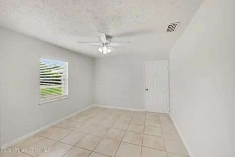 226 12th Street SW Vero Beach FL 32962