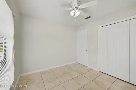 226 12th Street SW Vero Beach FL 32962