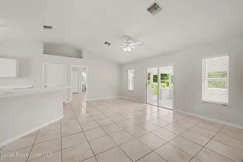 226 12th Street SW Vero Beach FL 32962