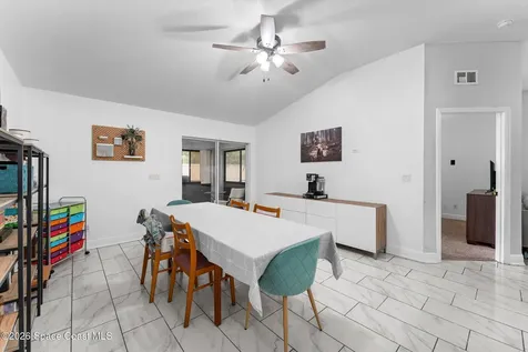 301 Wishing Well Circle SW Palm Bay FL 32908