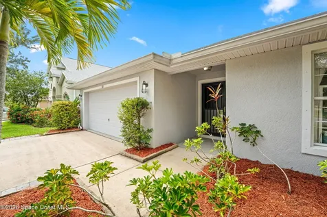 301 Wishing Well Circle SW Palm Bay FL 32908