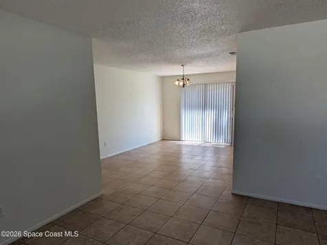 1257 NW Lamplighter Drive NW Palm Bay FL 32907