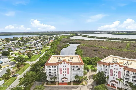 821 Del Rio Way Merritt Island FL 32953