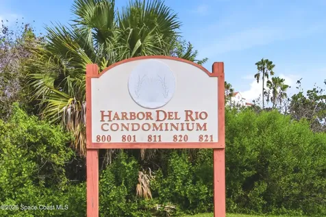 821 Del Rio Way Merritt Island FL 32953