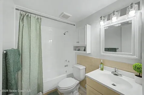 1641 Sunny Brook Lane NE Palm Bay FL 32905