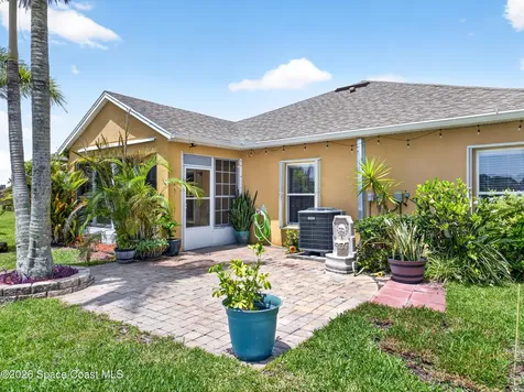 2247 Snapdragon Drive NW Palm Bay FL 32907