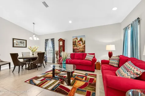 2247 Snapdragon Drive NW Palm Bay FL 32907