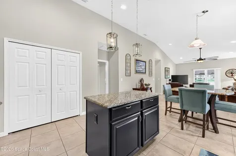2247 Snapdragon Drive NW Palm Bay FL 32907