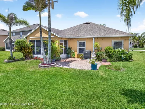 2247 Snapdragon Drive NW Palm Bay FL 32907