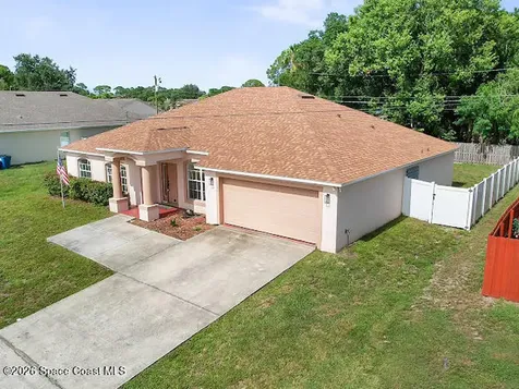 1563 Eldron Boulevard SE Palm Bay FL 32909