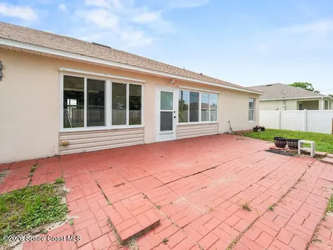 1563 Eldron Boulevard SE Palm Bay FL 32909