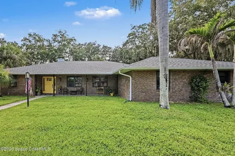 1810 Whispering Oaks Circle Melbourne FL 32934