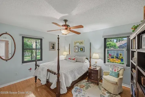 1810 Whispering Oaks Circle Melbourne FL 32934