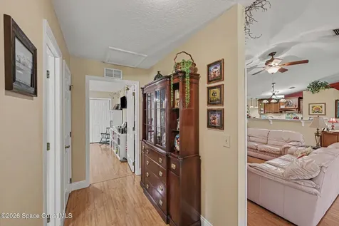 1810 Whispering Oaks Circle Melbourne FL 32934