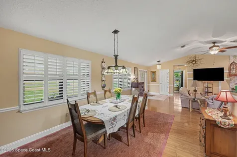 1810 Whispering Oaks Circle Melbourne FL 32934