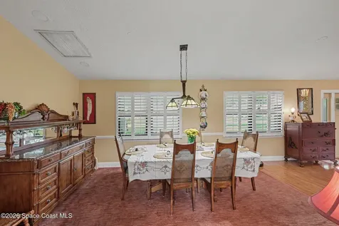 1810 Whispering Oaks Circle Melbourne FL 32934
