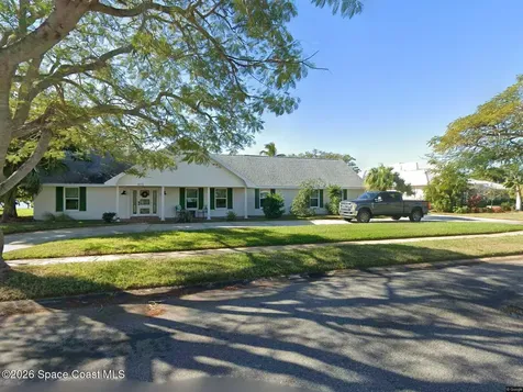 823 Malibu Lane Indialantic FL 32903