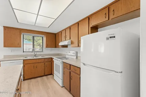 201 Cocoa Isles Boulevard Cocoa Beach FL 32931