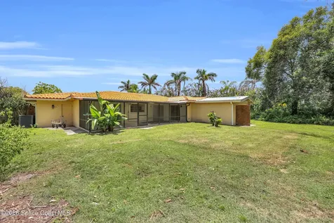 191 SW Ivanhoe Court Port St. Lucie FL 34983