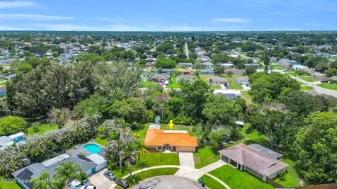 191 SW Ivanhoe Court Port St. Lucie FL 34983