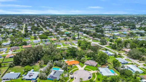 191 SW Ivanhoe Court Port St. Lucie FL 34983