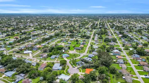 191 SW Ivanhoe Court Port St. Lucie FL 34983