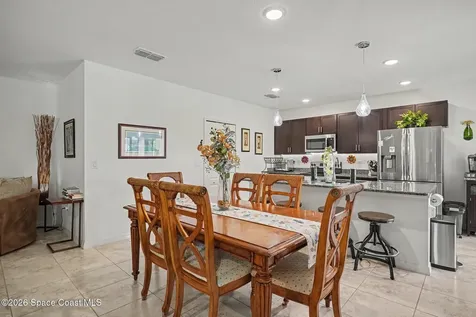 975 Sablon Street SE Palm Bay FL 32909