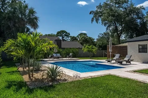 938 Pembroke Avenue NE Palm Bay FL 32907