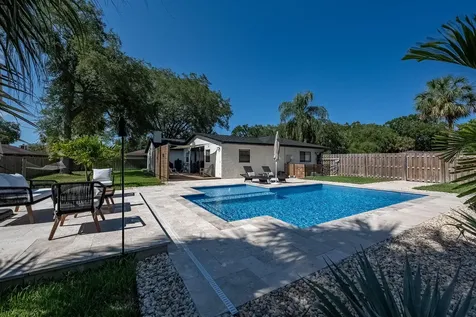 938 Pembroke Avenue NE Palm Bay FL 32907