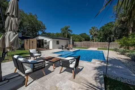 938 Pembroke Avenue NE Palm Bay FL 32907