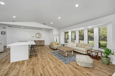 938 Pembroke Avenue NE Palm Bay FL 32907