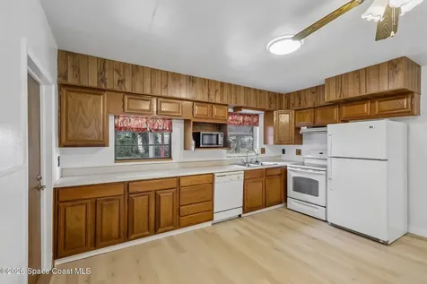 230 Gray Road Melbourne FL 32904