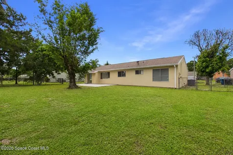 1325 Ethel Circle NE Palm Bay FL 32905