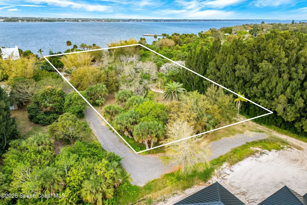 5405 Freedom Lane Merritt Island FL 32952