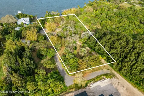 5405 Freedom Lane Merritt Island FL 32952