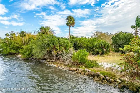 5405 Freedom Lane Merritt Island FL 32952