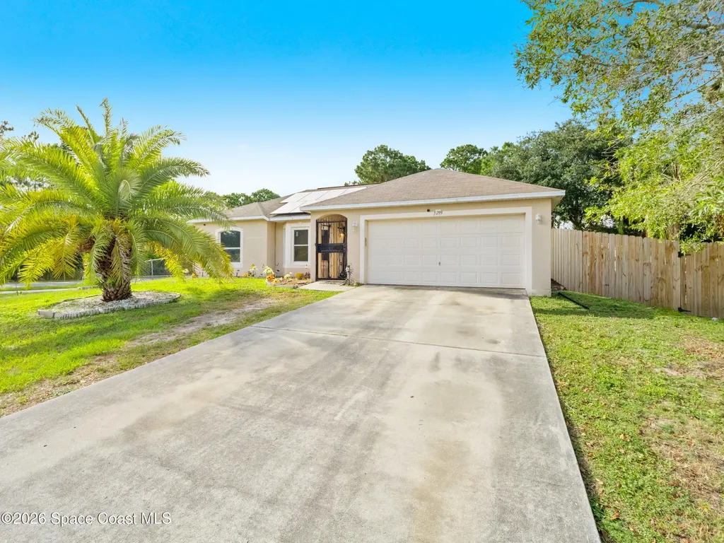 1299 Danforth Street SW Palm Bay FL 32908