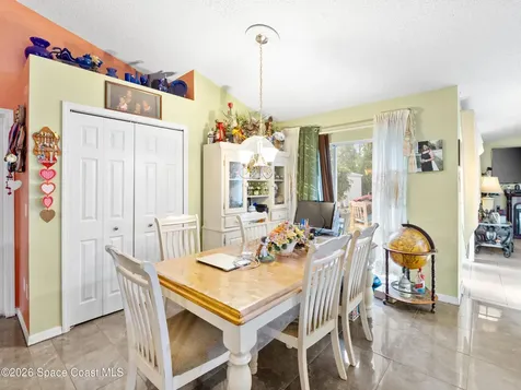 1299 Danforth Street SW Palm Bay FL 32908