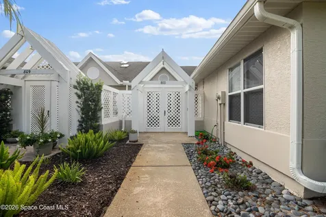 811 Oakwood Drive Melbourne FL 32940