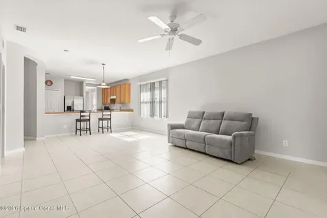 402 Breckenridge Circle SE Palm Bay FL 32909