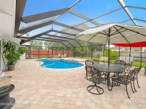 2582 Empire Avenue E Melbourne FL 32934