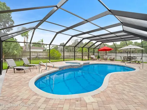 2582 Empire Avenue E Melbourne FL 32934