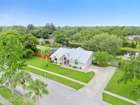 2582 Empire Avenue E Melbourne FL 32934
