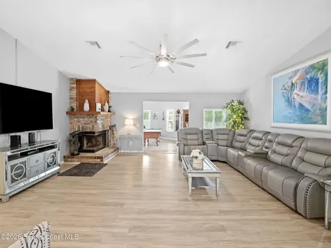 2582 Empire Avenue E Melbourne FL 32934